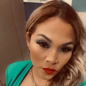 Meet your Posher, Saldinas